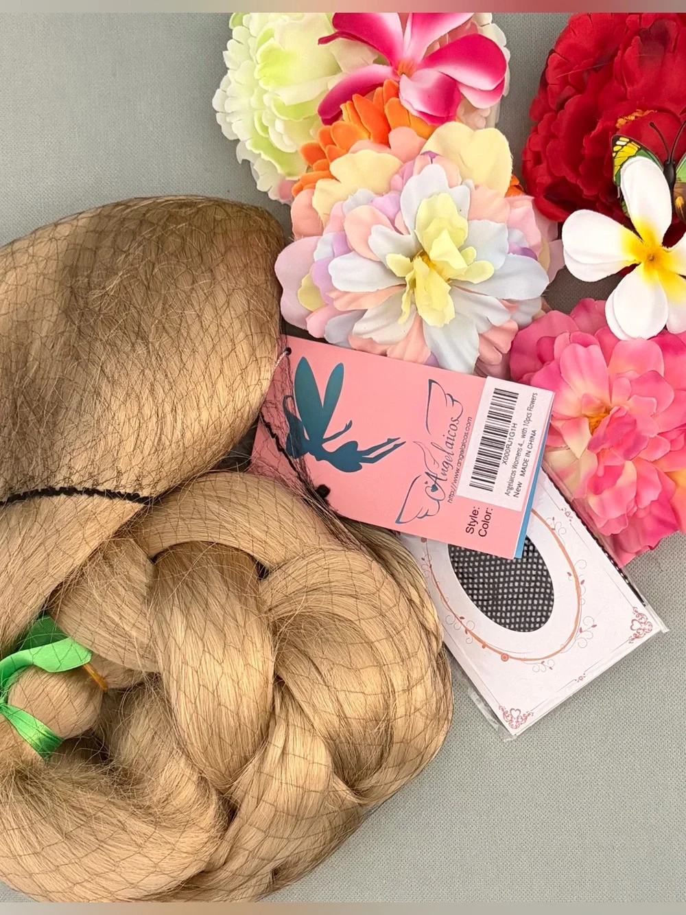 NWT Blonde 47” Floral Braided Wig with Flower Clips